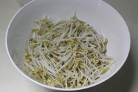 酸辣绿豆芽的做法步骤3
