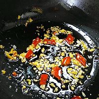 韭菜花炒鱿鱼的做法图解5
