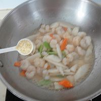 虾仁熘山药的做法图解11