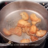 猴头菇炒肚片的做法图解3