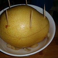 冰糖炖梨的做法图解3