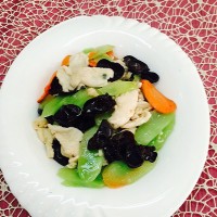 莴笋炒鸡肉片的做法图解6