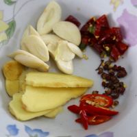 黄焖鸡的做法图解2
