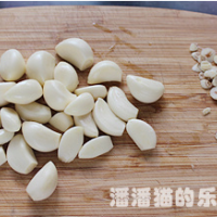 黑蒜子牛肉粒的做法图解8