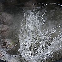 菠菜粉丝肉丸汤的做法图解6