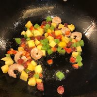 东南亚风情-五彩菠萝炒饭的做法图解5