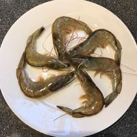 东南亚风情-五彩菠萝炒饭的做法图解2