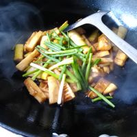 油焖春笋的做法图解11